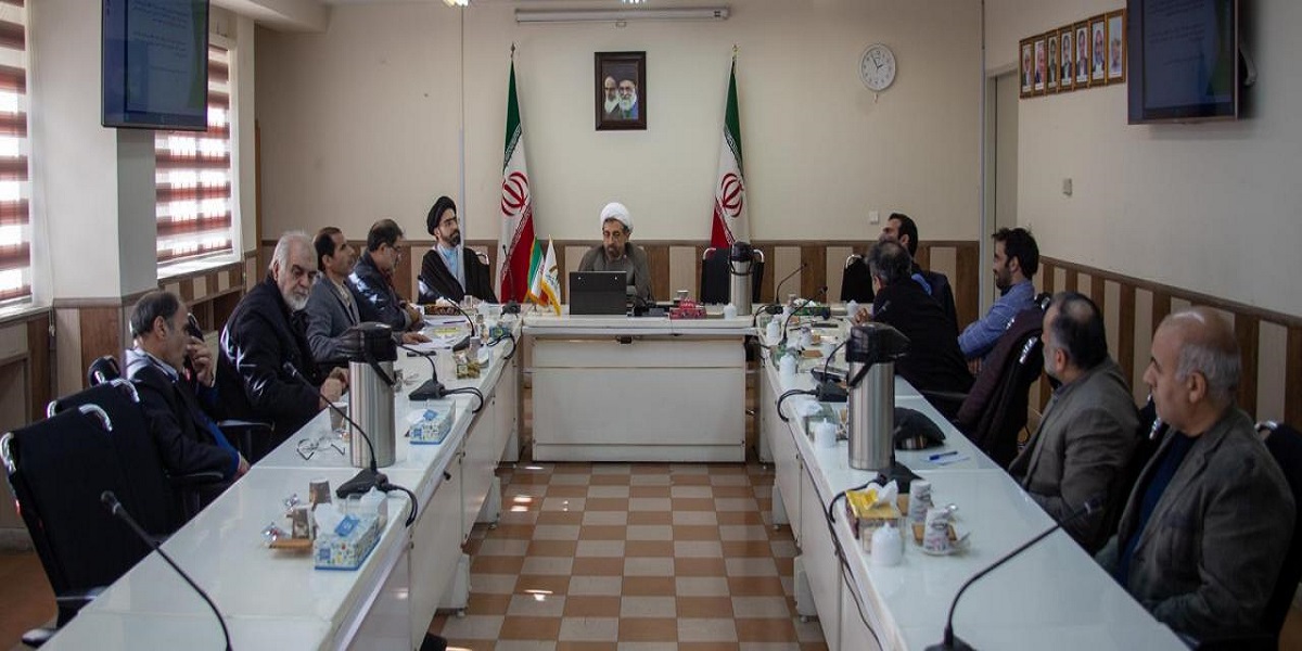 اولین نشست «نسبت نظر و عمل از نگاه فلسفی و پیامدهای آن در جریان‌های فکری– سیاسی معاصر در جهان اسلام» برگزار شد