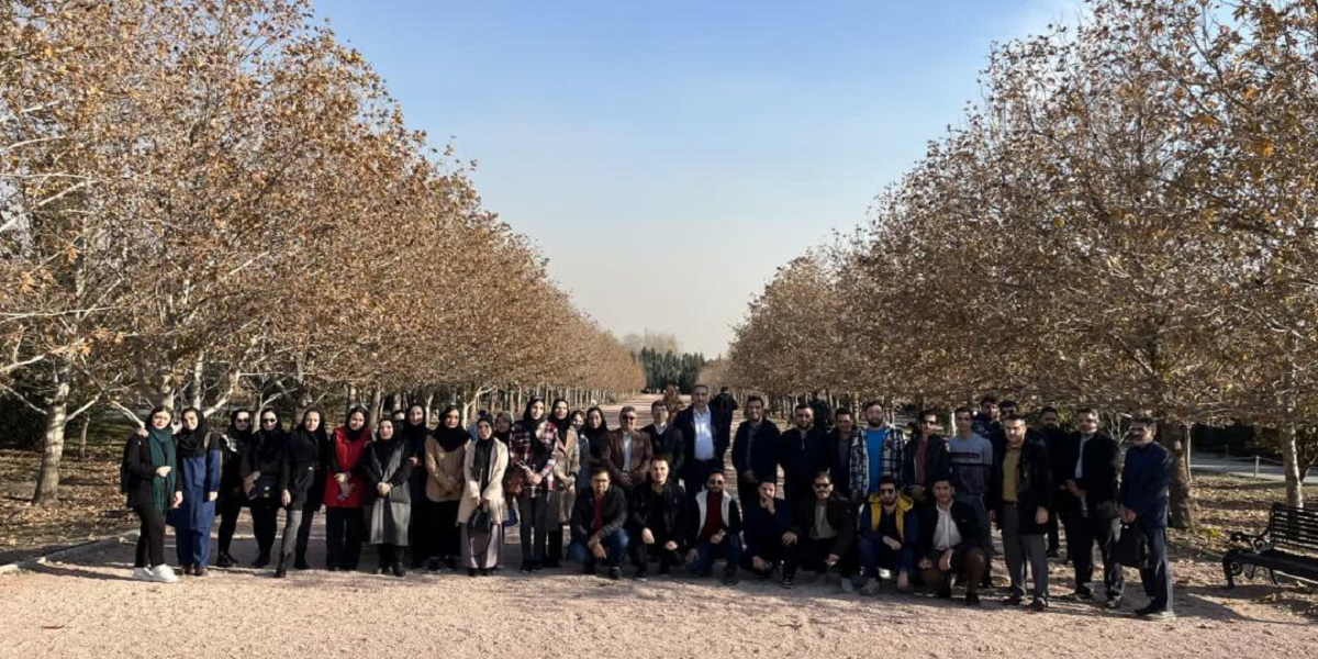 برگزاری همایش پیاده روی و بازدید دانشجویان پردیس کشاورزی از باغ گیاه شناسی   